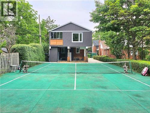Get ready to practice some serves! - 16 Forest Hill Road, St. Catharines, ON - Outdoor