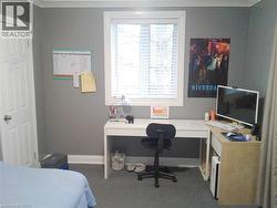Main floor bedroom - 