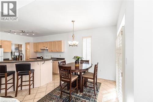 102 Moore Crescent, Ancaster, ON - Indoor