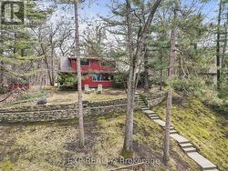9 SUMMIT AVENUE South Huron (Stephen), ON N0M 1T0