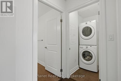 501 - 150 Wellington Street E, Guelph (Downtown), ON - Indoor Photo Showing Laundry Room