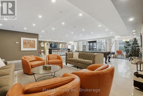 501 - 150 Wellington Street E, Guelph (Downtown), ON - Indoor Photo Showing Living Room
