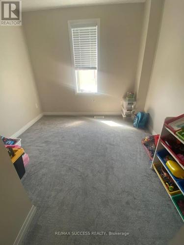 80 Progress Crescent, Kitchener, ON - Indoor Photo Showing Other Room