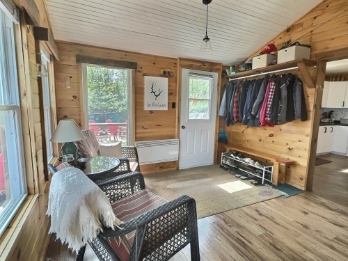 Hall d'entrée/Vestibule - 1084 Mtée Carniel, Guérin, QC - Indoor