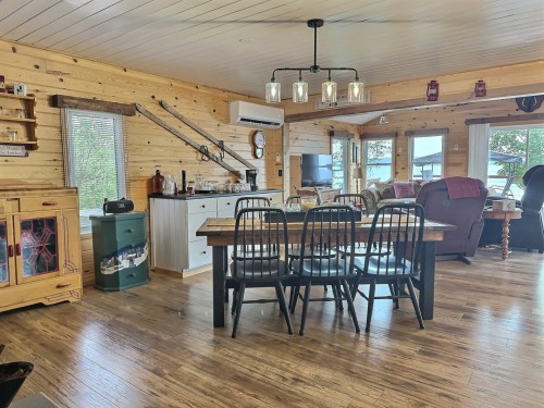 Salle à manger - 1084 Mtée Carniel, Guérin, QC - Indoor Photo Showing Dining Room