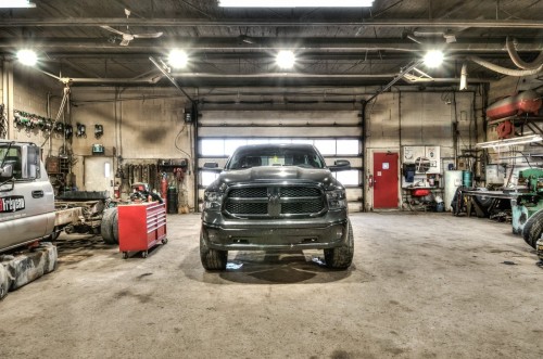 Atelier - 402 Rue St-Denis, Saint-Alexandre, QC - Indoor Photo Showing Garage