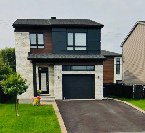 1563 Rue Jean-Casgrain  Chambly, QC J3L 3J1