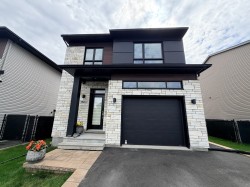 1563 Rue Jean-Casgrain  Chambly, QC J3L 3J1