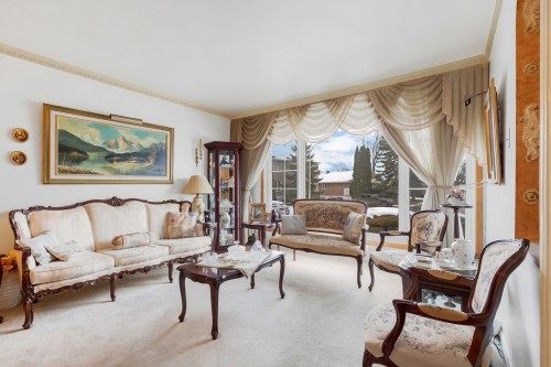 Salon - 859 Av. Devonshire, Laval (Chomedey), QC - Indoor Photo Showing Living Room