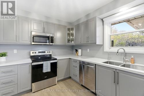 313 Krohmer Drive, Goderich (Goderich (Town)), ON - Indoor Photo Showing Kitchen With Double Sink