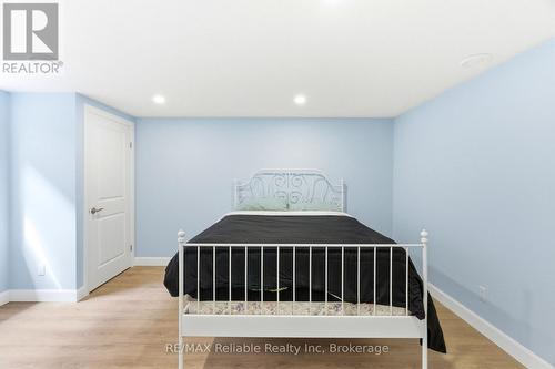 313 Krohmer Drive, Goderich (Goderich (Town)), ON - Indoor Photo Showing Bedroom