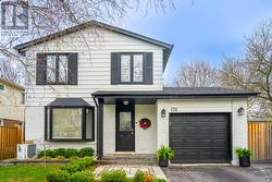 BASEMENT - 176 WILLIAM ROE BOULEVARD Newmarket, ON L3Y 1B3