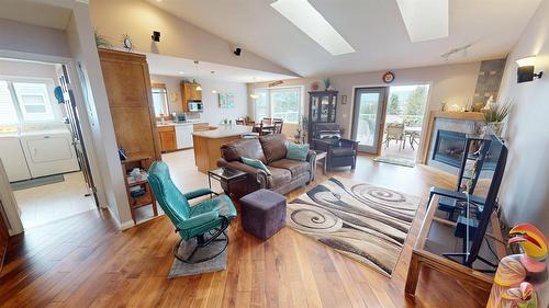 3333 Mt Fisher Drive, Cranbrook, BC - Indoor Photo Showing Living Room With Fireplace