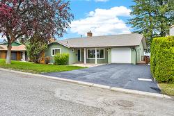 680 Fleming Drive Kamloops, BC V1S 1B3