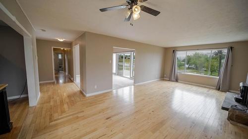 920 22Nd Avenue, Cranbrook, BC - Indoor Photo Showing Other Room
