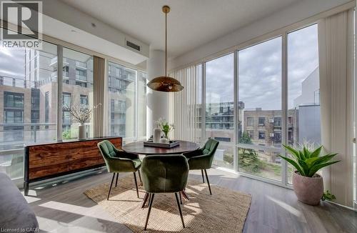 85 W Duke Street W Unit# 308, Kitchener, ON - Indoor Photo Showing Dining Room