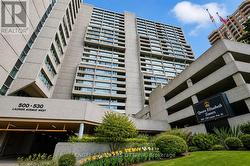 609 - 500 LAURIER AVENUE W Ottawa, ON K1R 5E1