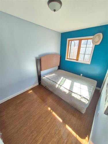 53 Railway Avenue, Clanwilliam, MB - Indoor Photo Showing Other Room