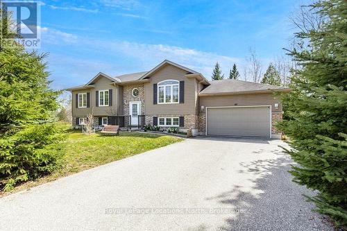 45 WILLIAM AVENUE  Wasaga Beach, ON L9Z 2X3