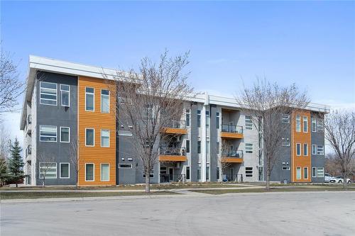 3 70 Shady Shores Drive  Winnipeg, MB R2J 4L8