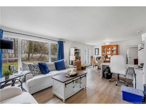 285 Winslow St, Fredericton, NB 