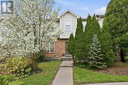 35 - 1085 HARROGATE DRIVE Hamilton, ON L9K 1R2
