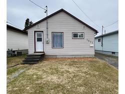 1011 Portage Avenue N Fort Frances, ON P9A 2B1
