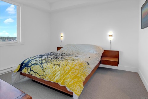 402-201 Dogwood Dr, Ladysmith, BC - Indoor Photo Showing Bedroom