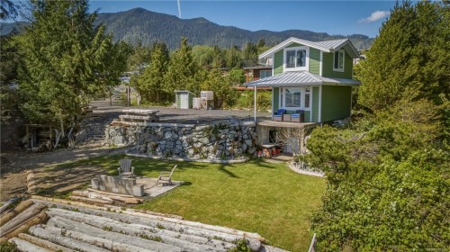 1006 Seventh Ave, Ucluelet, BC 