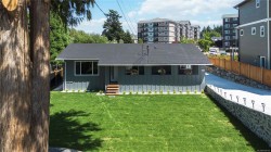 964 Loch Glen Pl Langford, BC V9B 4Z5