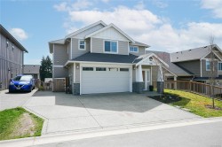 1184 Smokehouse Cres Langford, BC V9C 0N5