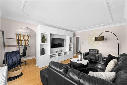 1018 Corydon Ave, Winnipeg, MB 
