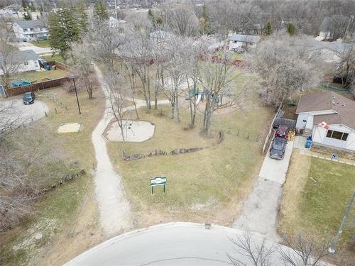 18 Dorge Dr, Winnipeg, MB 