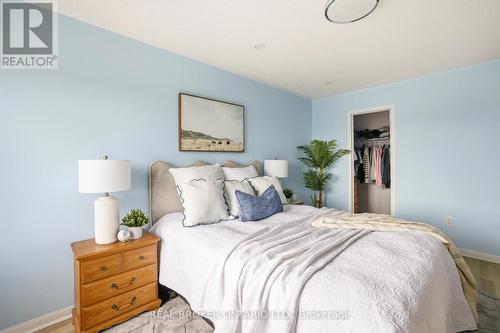 Primary Bedroom - 806 Shortreed Crescent, Milton, ON - Indoor Photo Showing Bedroom