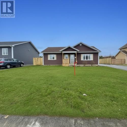 123 Harmsworth Drive  Grand Falls - Windsor, NL A2A 2Y7