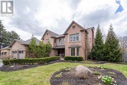 29 PETCH CRESCENT Aurora, ON L4G 5P4