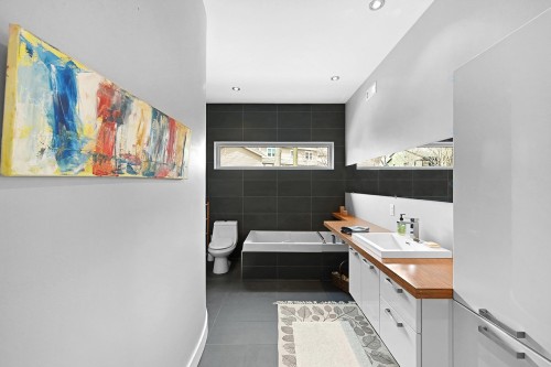 Salle de bains - 159 Rue Bourget E., Granby, QC - Indoor Photo Showing Bathroom