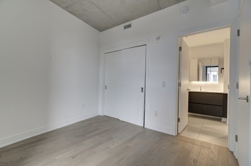 Chambre à coucher - 523-1150 Boul. René-Lévesque E., Montréal (Ville-Marie), QC - Indoor Photo Showing Other Room