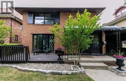 721 DEVONSHIRE Windsor, ON N8Y 2L9