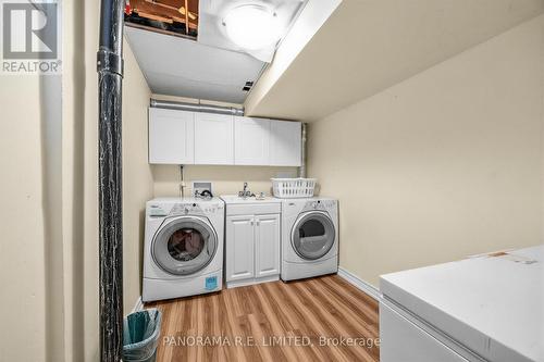3128 Rymal Road, Mississauga, ON - Indoor Photo Showing Laundry Room