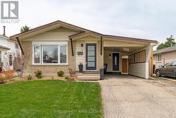 6 BROKEN OAK CRESCENT  Kitchener, ON N2N 1N7