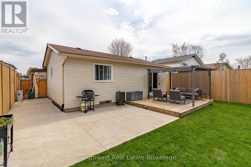 6 Broken Oak Crescent, Kitchener, ON - Outdoor With Deck Patio Veranda With Exterior