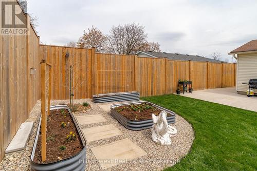 6 Broken Oak Crescent, Kitchener, ON - Outdoor