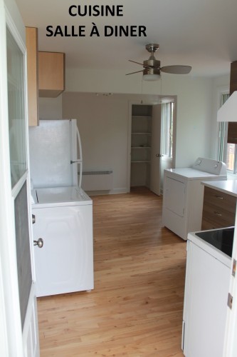 Cuisine - 2353  - 2359 Av. Gonthier, Montréal (Mercier/Hochelaga-Maisonneuve), QC - Indoor Photo Showing Kitchen