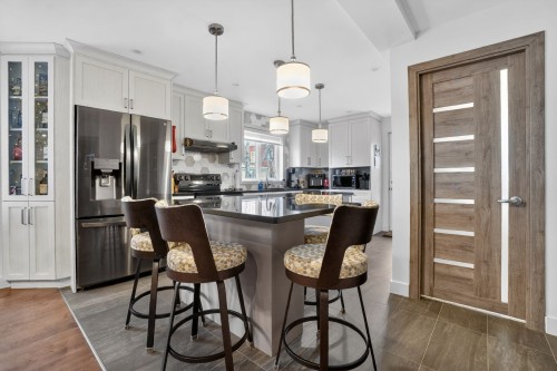 Cuisine - 2353  - 2359 Av. Gonthier, Montréal (Mercier/Hochelaga-Maisonneuve), QC - Indoor Photo Showing Kitchen With Upgraded Kitchen