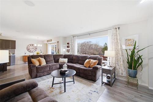 92 Margaret Swann Dr, Winnipeg, MB 