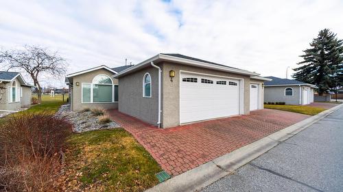 4-1020 Lanfranco Road  Kelowna, BC V1W 3W6