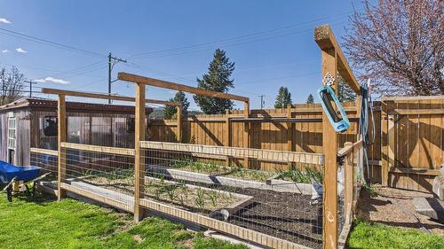 503 4Th Street, Cranbrook, BC - Outdoor
