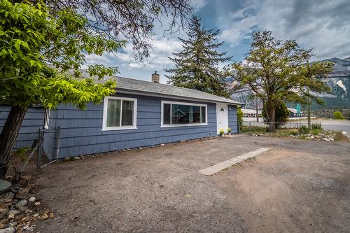 57 12th Avenue  Lillooet, BC V0K 1V0