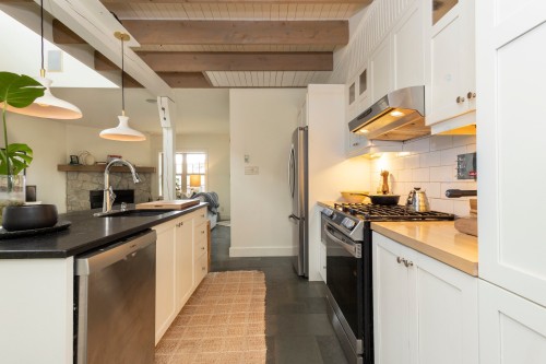 Cuisine - 199 Rue Du Contour, Orford, QC - Indoor Photo Showing Kitchen With Upgraded Kitchen